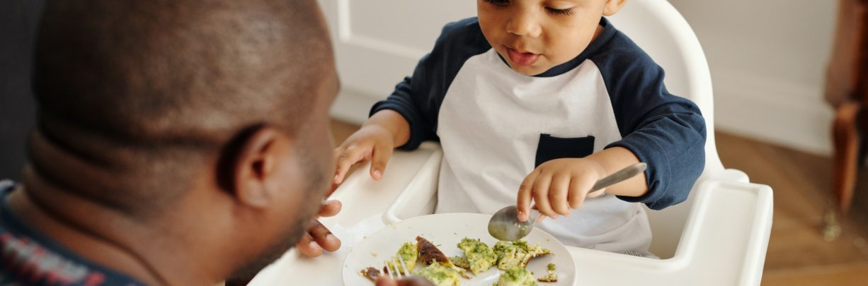 How a ‘responsive feeding’ approach to weaning can help your baby develop positive eating habits