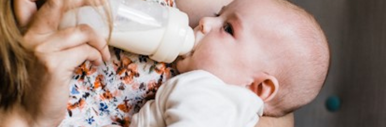 Which bottle is best for a breastfed baby?