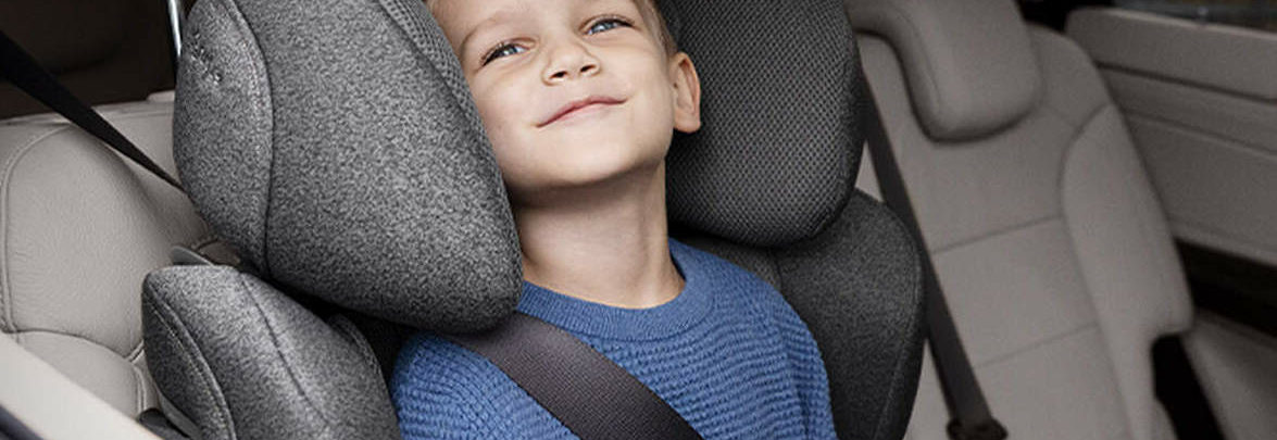 Car Seat Review: The CYBEX Solution G i-Fix High Back Booster Seat
