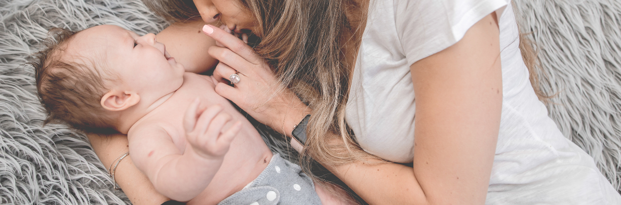 The First 100 Days: A New Parent’s Guide to Navigating the Uncharted Waters of Parenthood